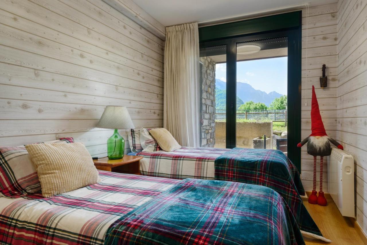 Pena Sabocos II Apartamento Turistico Panticosa Eksteriør billede