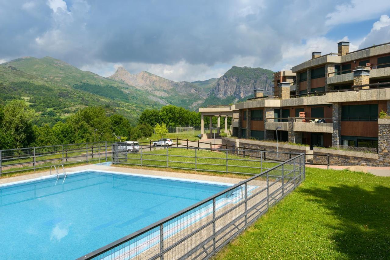 Pena Sabocos II Apartamento Turistico Panticosa Eksteriør billede