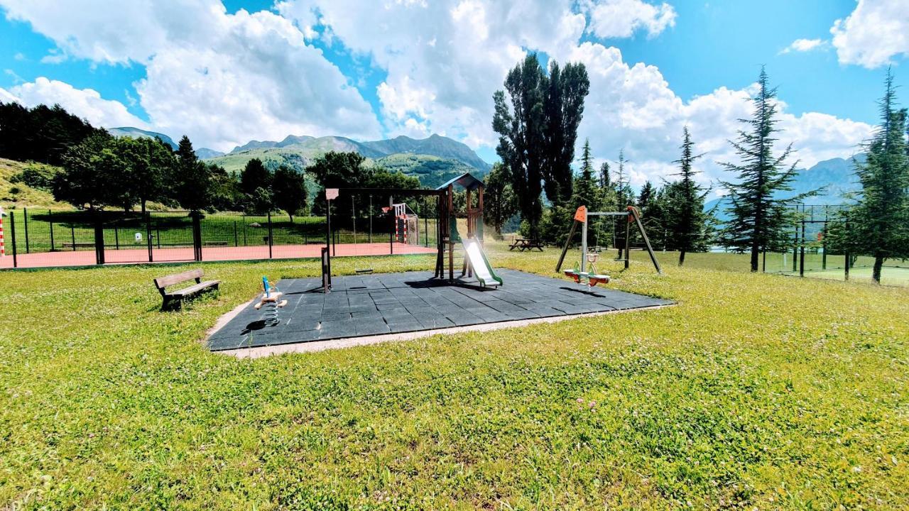 Pena Sabocos II Apartamento Turistico Panticosa Eksteriør billede